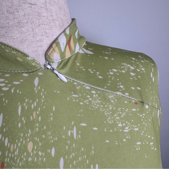 Terry Biking or Cycling Workout Green Sleeveless Top - Picture 2 of 8